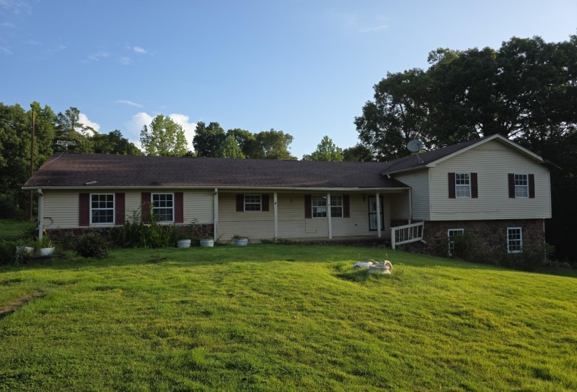 5646 RAMER SELMER RD, Selmer, Tennessee 38375, 3 Bedroom Bedrooms, 9 Room Rooms,2.1 BathroomBathrooms,Residential,For Sale,RAMER SELMER,0,10228684