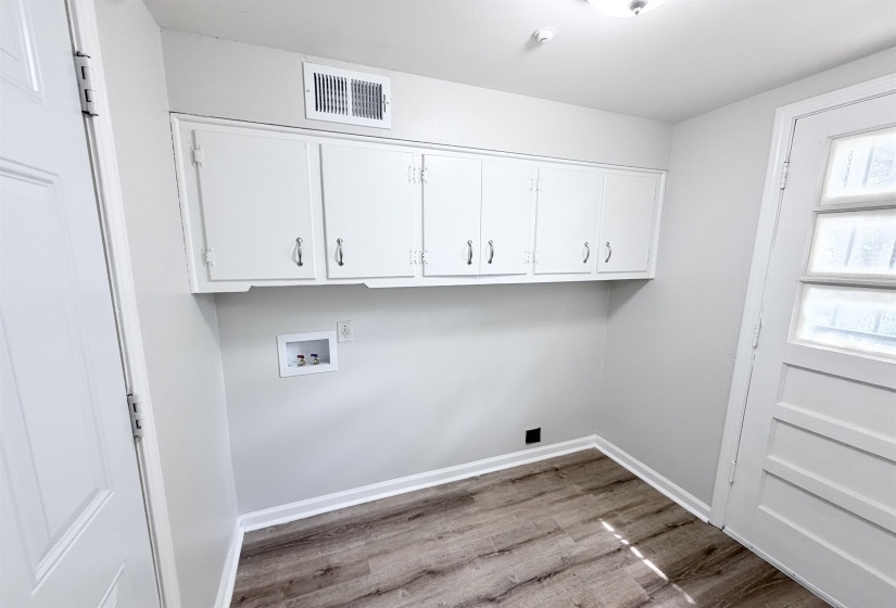 4336 ANNA DR, Memphis, Tennessee 38109, 3 Bedroom Bedrooms, 5 Room Rooms,1.1 BathroomBathrooms,Residential,For Sale,ANNA,0,10228686