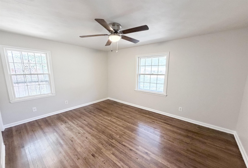 4336 ANNA DR, Memphis, Tennessee 38109, 3 Bedroom Bedrooms, 5 Room Rooms,1.1 BathroomBathrooms,Residential,For Sale,ANNA,0,10228686