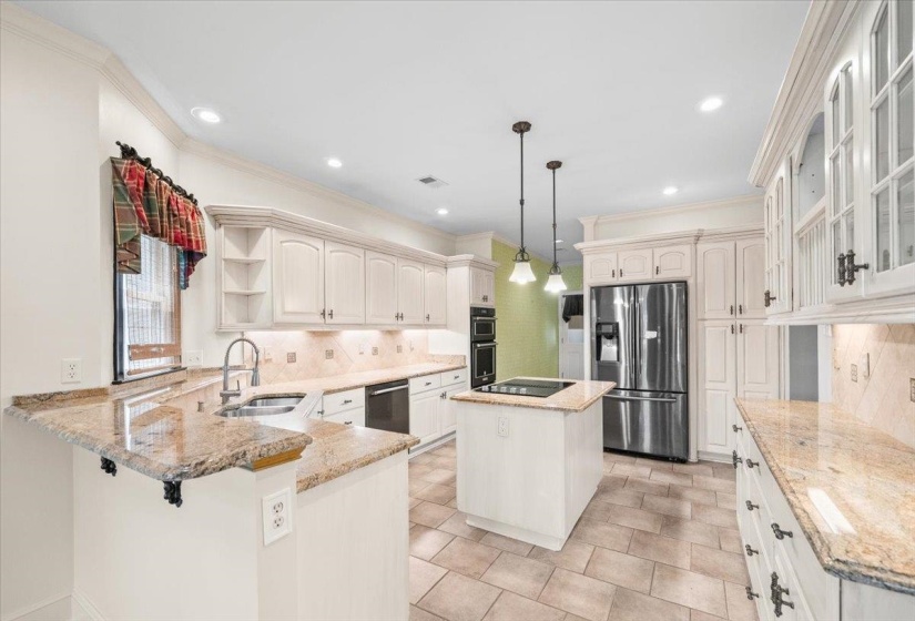 1081 MIRROR LAKE LN, Unincorporated, Tennessee 38018, 3 Bedroom Bedrooms, 6 Room Rooms,2.1 BathroomBathrooms,Residential,For Sale,MIRROR LAKE,0,10228687