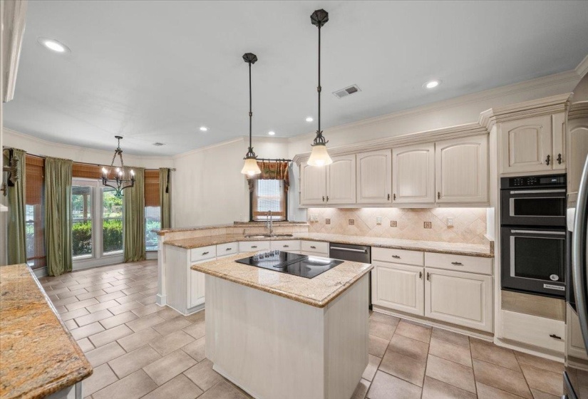 1081 MIRROR LAKE LN, Unincorporated, Tennessee 38018, 3 Bedroom Bedrooms, 6 Room Rooms,2.1 BathroomBathrooms,Residential,For Sale,MIRROR LAKE,0,10228687