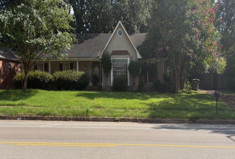 7091 CRESTRIDGE RD, Memphis, Tennessee 38119, 3 Bedroom Bedrooms, 8 Room Rooms,2 BathroomBathrooms,Residential,For Sale,CRESTRIDGE,0,10228688