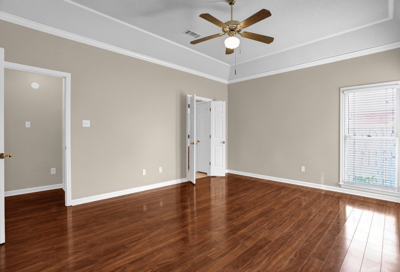 2004 MYRON CV, Memphis, Tennessee 38016, 3 Bedroom Bedrooms, 7 Room Rooms,2 BathroomBathrooms,Residential,For Sale,MYRON,0,10228689