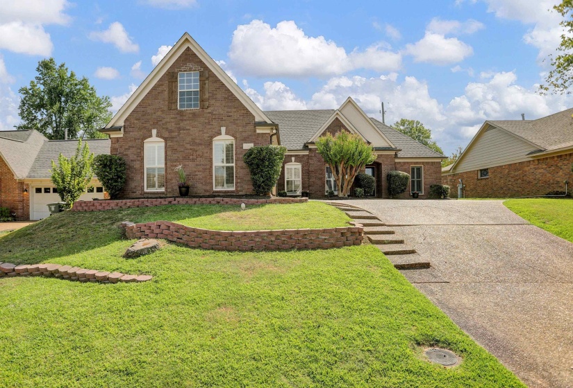 2004 MYRON CV, Memphis, Tennessee 38016, 3 Bedroom Bedrooms, 7 Room Rooms,2 BathroomBathrooms,Residential,For Sale,MYRON,0,10228689