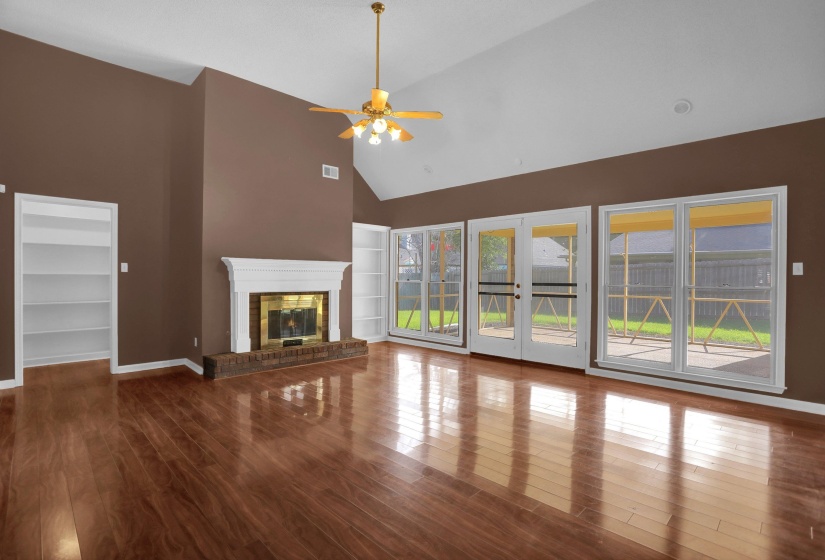 2004 MYRON CV, Memphis, Tennessee 38016, 3 Bedroom Bedrooms, 7 Room Rooms,2 BathroomBathrooms,Residential,For Sale,MYRON,0,10228689