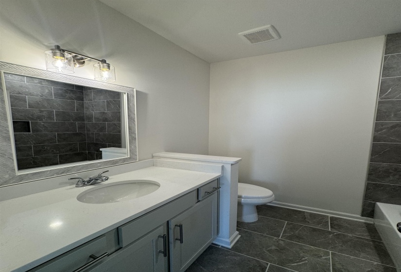12370 MAIN ST, Somerville, Tennessee 38068, 2 Bedroom Bedrooms, 6 Room Rooms,2 BathroomBathrooms,Residential,For Sale,MAIN,0,10228692
