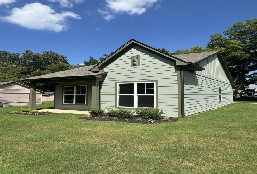 12370 MAIN ST, Somerville, Tennessee 38068, 2 Bedroom Bedrooms, 6 Room Rooms,2 BathroomBathrooms,Residential,For Sale,MAIN,0,10228692