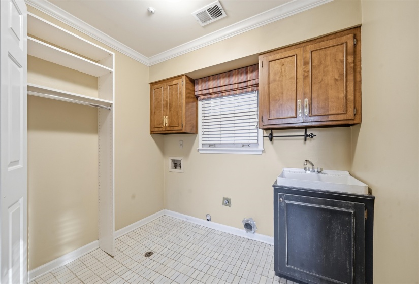 2249 KIRBY PKY, Memphis, Tennessee 38119, 4 Bedroom Bedrooms, 10 Room Rooms,4.1 BathroomBathrooms,Residential,For Sale,KIRBY,0,10228693