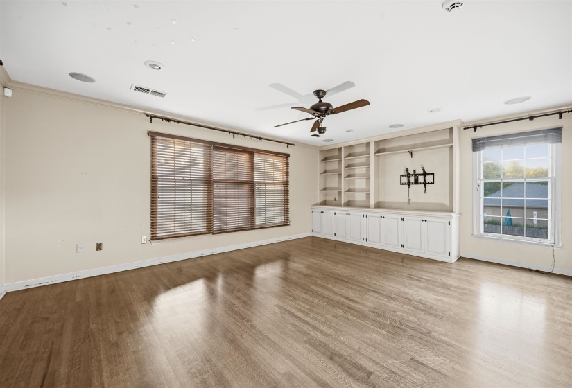 2249 KIRBY PKY, Memphis, Tennessee 38119, 4 Bedroom Bedrooms, 10 Room Rooms,4.1 BathroomBathrooms,Residential,For Sale,KIRBY,0,10228693
