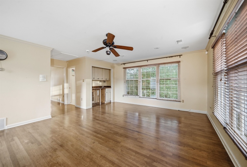 2249 KIRBY PKY, Memphis, Tennessee 38119, 4 Bedroom Bedrooms, 10 Room Rooms,4.1 BathroomBathrooms,Residential,For Sale,KIRBY,0,10228693