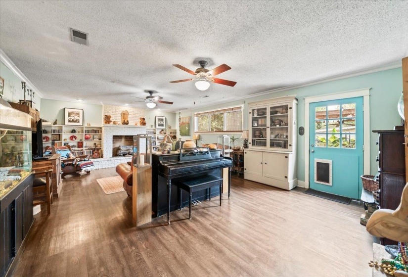 130 GREER ST, Memphis, Tennessee 38111, 3 Bedroom Bedrooms, 7 Room Rooms,1.1 BathroomBathrooms,Residential,For Sale,GREER,0,10228696
