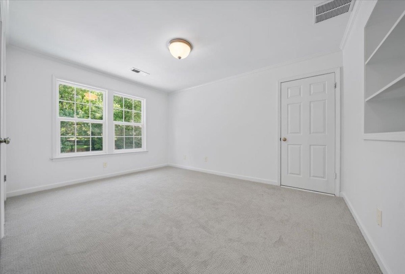 1290 PEBBLE CREEK LN, Memphis, Tennessee 38120, 4 Bedroom Bedrooms, 9 Room Rooms,3 BathroomBathrooms,Residential,For Sale,PEBBLE CREEK,0,10228697