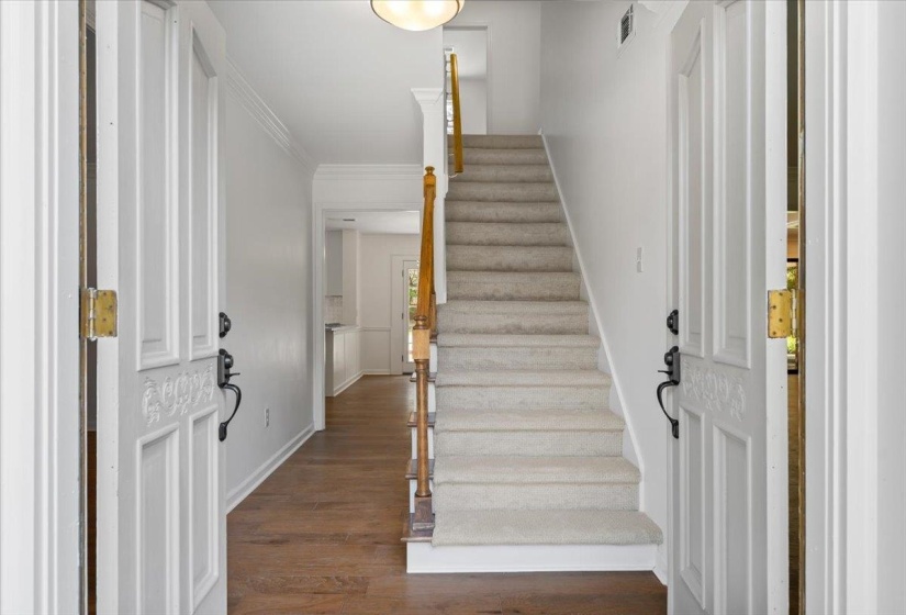 1290 PEBBLE CREEK LN, Memphis, Tennessee 38120, 4 Bedroom Bedrooms, 9 Room Rooms,3 BathroomBathrooms,Residential,For Sale,PEBBLE CREEK,0,10228697