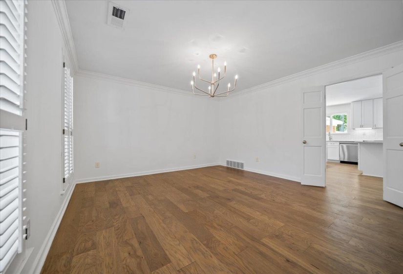 1290 PEBBLE CREEK LN, Memphis, Tennessee 38120, 4 Bedroom Bedrooms, 9 Room Rooms,3 BathroomBathrooms,Residential,For Sale,PEBBLE CREEK,0,10228697