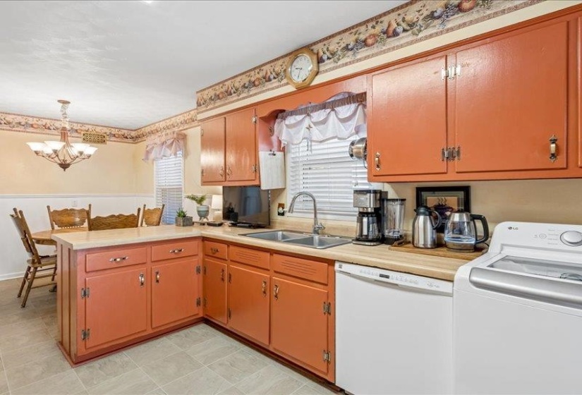 5410 TIMMONS AVE, Memphis, Tennessee 38119, 3 Bedroom Bedrooms, 7 Room Rooms,2 BathroomBathrooms,Residential,For Sale,TIMMONS,0,10228699