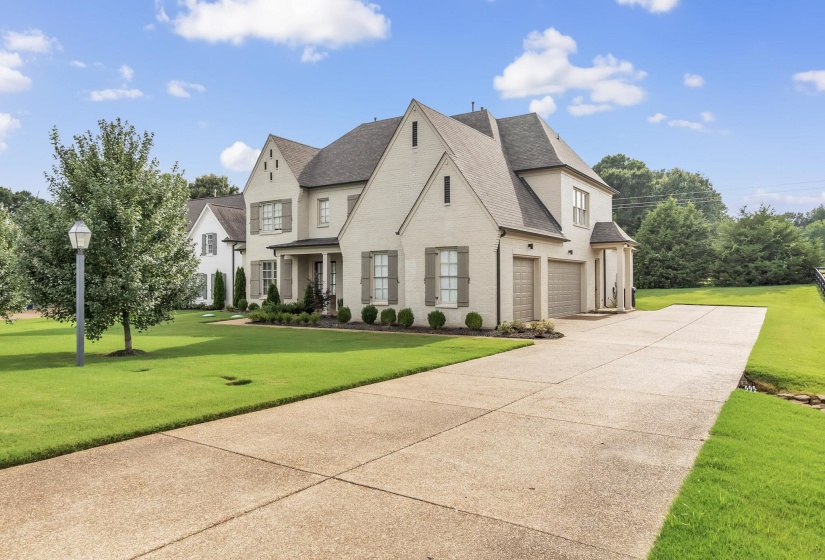 385 MAGNOLIA LN, Piperton, Tennessee 38017, 5 Bedroom Bedrooms, 10 Room Rooms,4.1 BathroomBathrooms,Residential,For Sale,MAGNOLIA,0,10228701