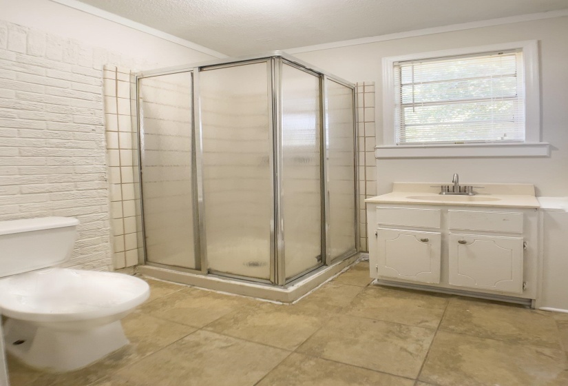 3588 KATHY RD, Memphis, Tennessee 38118, 3 Bedroom Bedrooms, 7 Room Rooms,2 BathroomBathrooms,Residential,For Sale,KATHY,0,10228702