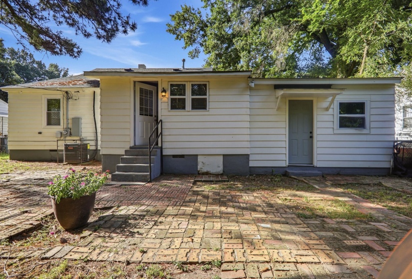 4254 EASTERN CV, Memphis, Tennessee 38122, 3 Bedroom Bedrooms, 5 Room Rooms,1 BathroomBathrooms,Residential,For Sale,EASTERN,0,10228707