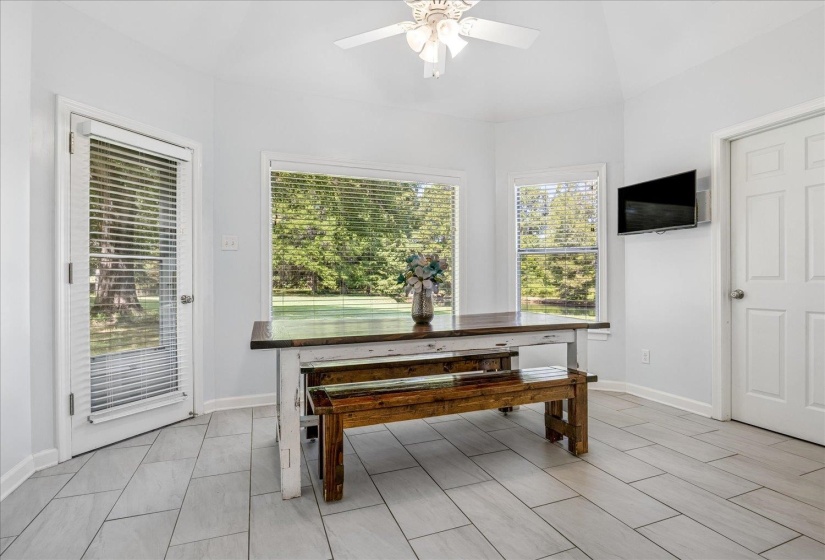 5061 EAGLES NEST RD, Bartlett, Tennessee 38002, 5 Bedroom Bedrooms, 11 Room Rooms,2.1 BathroomBathrooms,Residential,For Sale,EAGLES NEST,0,10228709