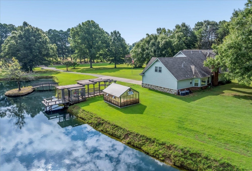 5061 EAGLES NEST RD, Bartlett, Tennessee 38002, 5 Bedroom Bedrooms, 11 Room Rooms,2.1 BathroomBathrooms,Residential,For Sale,EAGLES NEST,0,10228709