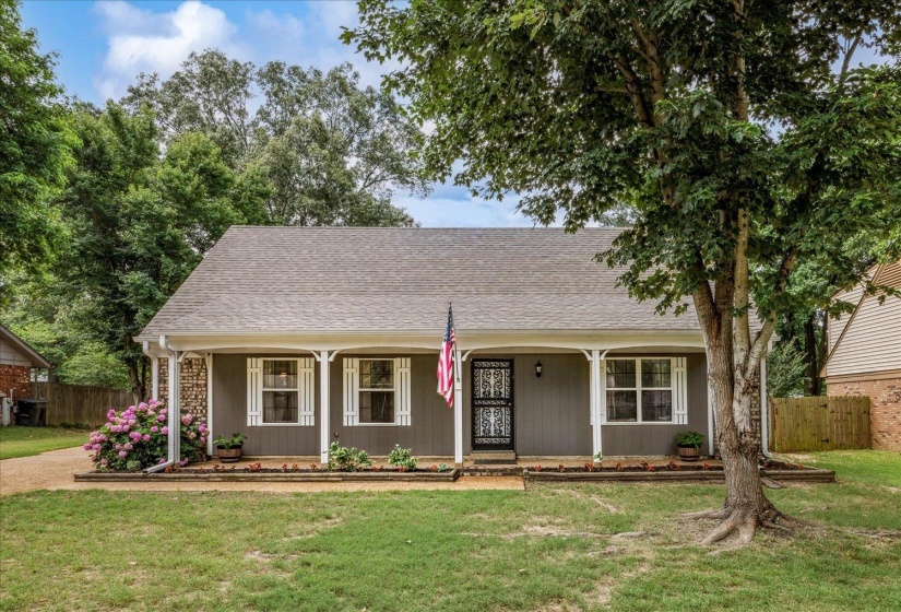 5743 ROBIN HOP DR, Bartlett, Tennessee 38134, 4 Bedroom Bedrooms, 7 Room Rooms,2 BathroomBathrooms,Residential,For Sale,ROBIN HOP,0,10228585