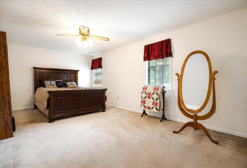 5743 ROBIN HOP DR, Bartlett, Tennessee 38134, 4 Bedroom Bedrooms, 7 Room Rooms,2 BathroomBathrooms,Residential,For Sale,ROBIN HOP,0,10228585