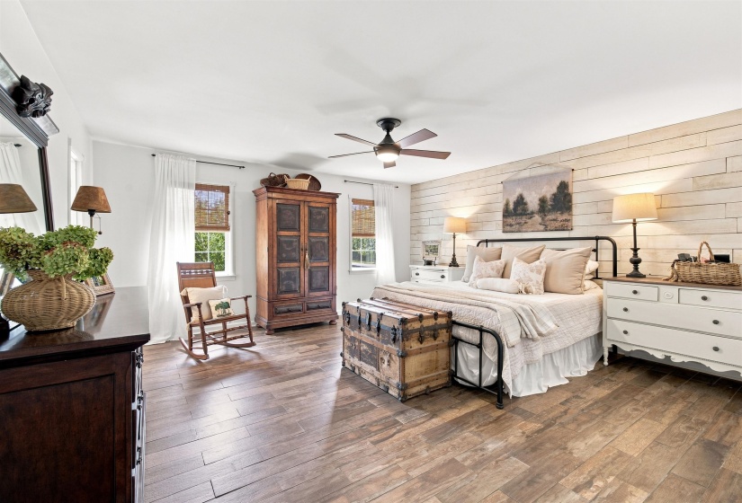 6265 TWIN OAKS DR, Millington, Tennessee 38053, 5 Bedroom Bedrooms, 10 Room Rooms,3 BathroomBathrooms,Residential,For Sale,TWIN OAKS,0,10228591