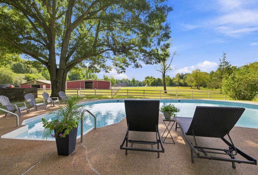 6265 TWIN OAKS DR, Millington, Tennessee 38053, 5 Bedroom Bedrooms, 10 Room Rooms,3 BathroomBathrooms,Residential,For Sale,TWIN OAKS,0,10228591