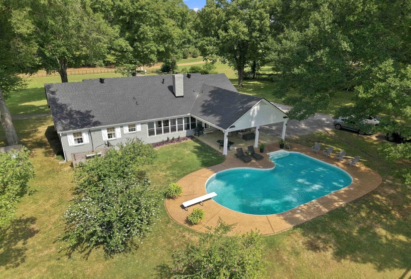6265 TWIN OAKS DR, Millington, Tennessee 38053, 5 Bedroom Bedrooms, 10 Room Rooms,3 BathroomBathrooms,Residential,For Sale,TWIN OAKS,0,10228591