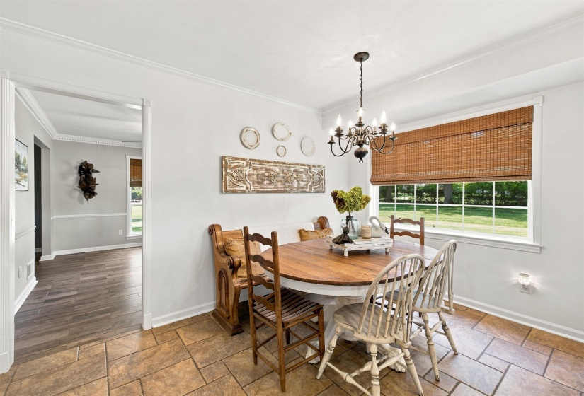 6265 TWIN OAKS DR, Millington, Tennessee 38053, 5 Bedroom Bedrooms, 10 Room Rooms,3 BathroomBathrooms,Residential,For Sale,TWIN OAKS,0,10228591