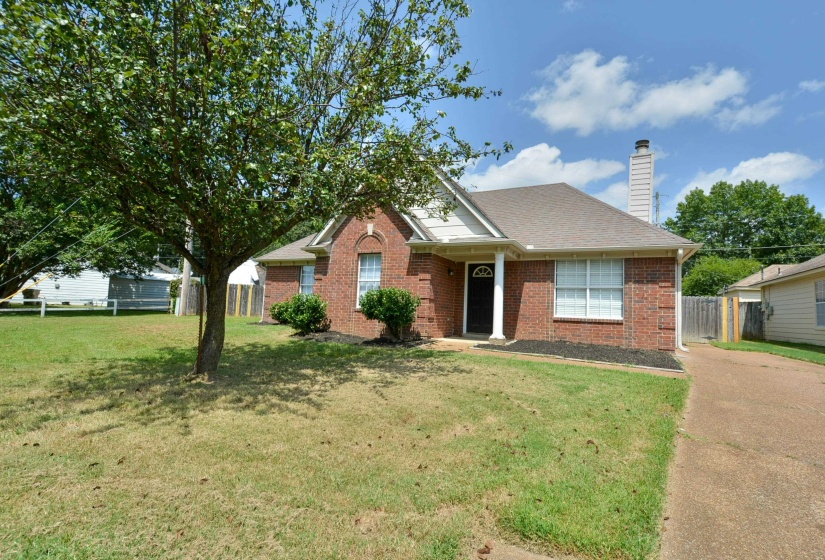 6878 BRADY HILL DR, Cordova, Tennessee 38018, 3 Bedroom Bedrooms, 5 Room Rooms,2 BathroomBathrooms,Residential,For Sale,BRADY HILL,0,10228596