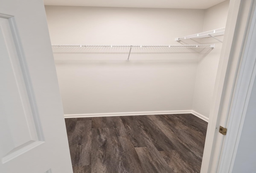 8134 TIMBER KNOLL LN, Memphis, Tennessee 38018, 3 Bedroom Bedrooms, 3 Room Rooms,2 BathroomBathrooms,Residential,For Sale,TIMBER KNOLL,0,10228616