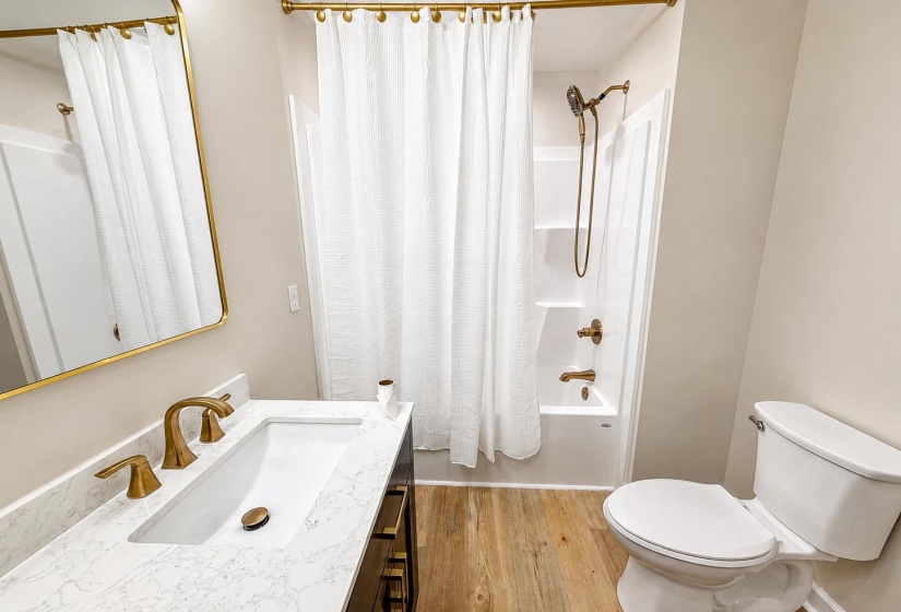 65 SUGAR MAPLE AVE, Savannah, Tennessee 38372, 3 Bedroom Bedrooms, 7 Room Rooms,2 BathroomBathrooms,Residential,For Sale,SUGAR MAPLE,0,10228639