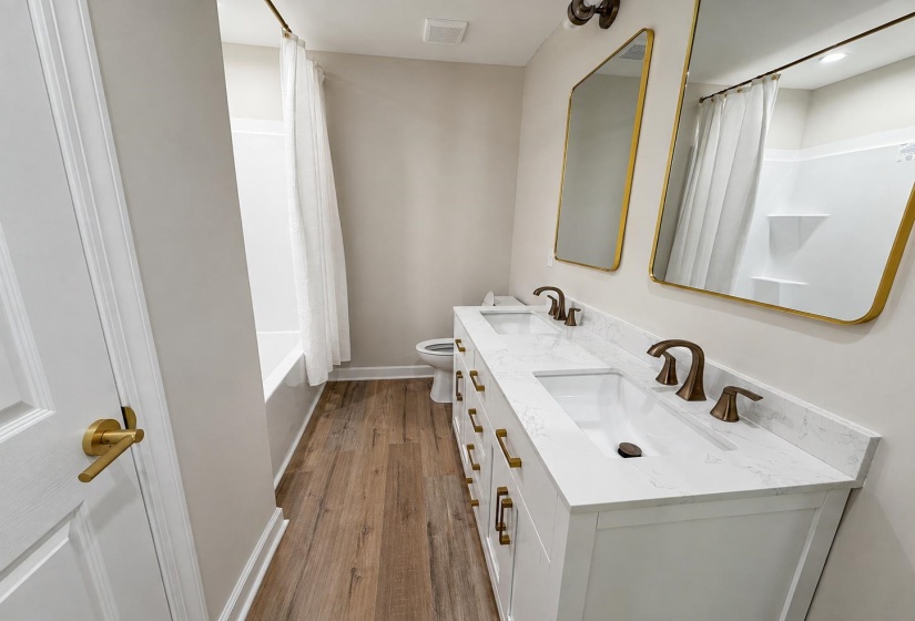 65 SUGAR MAPLE AVE, Savannah, Tennessee 38372, 3 Bedroom Bedrooms, 7 Room Rooms,2 BathroomBathrooms,Residential,For Sale,SUGAR MAPLE,0,10228639