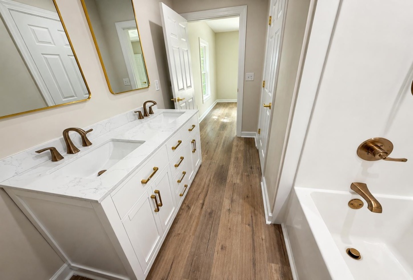 65 SUGAR MAPLE AVE, Savannah, Tennessee 38372, 3 Bedroom Bedrooms, 7 Room Rooms,2 BathroomBathrooms,Residential,For Sale,SUGAR MAPLE,0,10228639