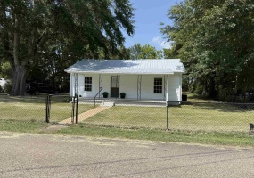 65 SUGAR MAPLE AVE, Savannah, Tennessee 38372, 3 Bedroom Bedrooms, 7 Room Rooms,2 BathroomBathrooms,Residential,For Sale,SUGAR MAPLE,0,10228639