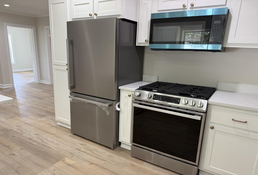 65 SUGAR MAPLE AVE, Savannah, Tennessee 38372, 3 Bedroom Bedrooms, 7 Room Rooms,2 BathroomBathrooms,Residential,For Sale,SUGAR MAPLE,0,10228639