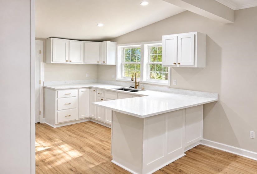 65 SUGAR MAPLE AVE, Savannah, Tennessee 38372, 3 Bedroom Bedrooms, 7 Room Rooms,2 BathroomBathrooms,Residential,For Sale,SUGAR MAPLE,0,10228639