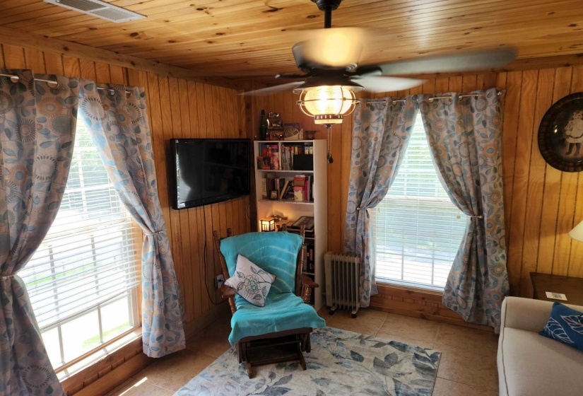 255 ROCK PILE LN, Counce, Tennessee 38326, 2 Bedroom Bedrooms, 6 Room Rooms,2 BathroomBathrooms,Residential,For Sale,ROCK PILE,0,10228660