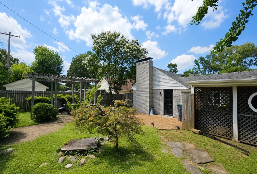 5179 PEG LN, Memphis, Tennessee 38117, 3 Bedroom Bedrooms, 7 Room Rooms,2 BathroomBathrooms,Residential,For Sale,PEG,0,10228662
