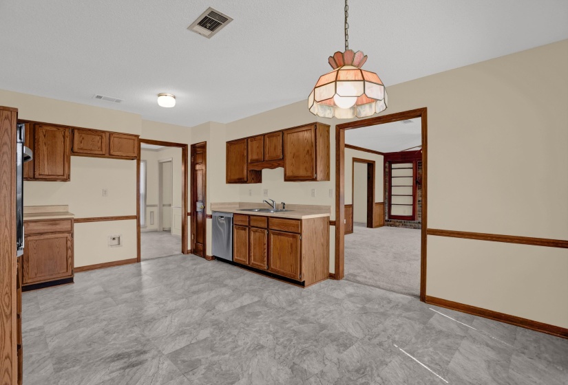 3948 FERN VALLEY DR, Memphis, Tennessee 38125, 4 Bedroom Bedrooms, 8 Room Rooms,2.1 BathroomBathrooms,Residential,For Sale,FERN VALLEY,0,10228663