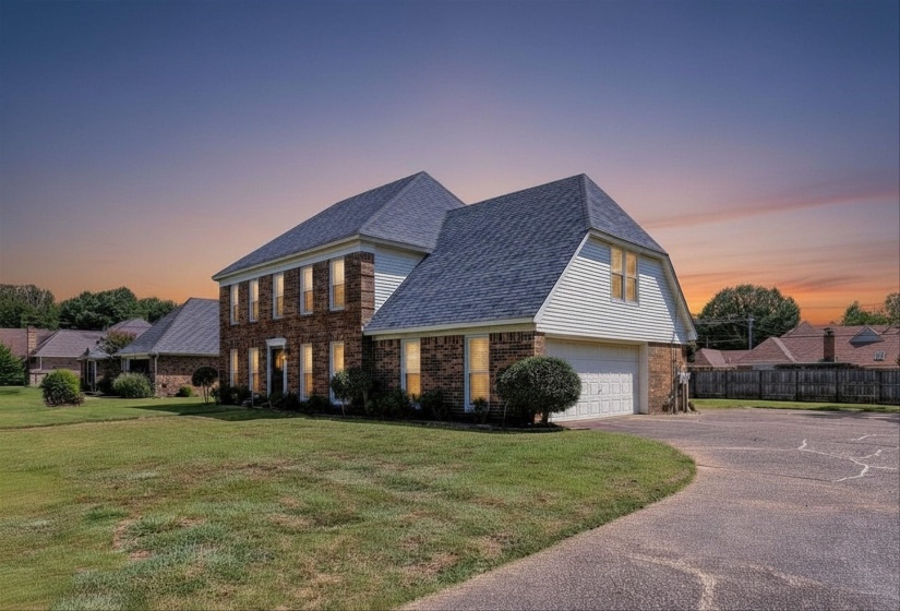 3948 FERN VALLEY DR, Memphis, Tennessee 38125, 4 Bedroom Bedrooms, 8 Room Rooms,2.1 BathroomBathrooms,Residential,For Sale,FERN VALLEY,0,10228663