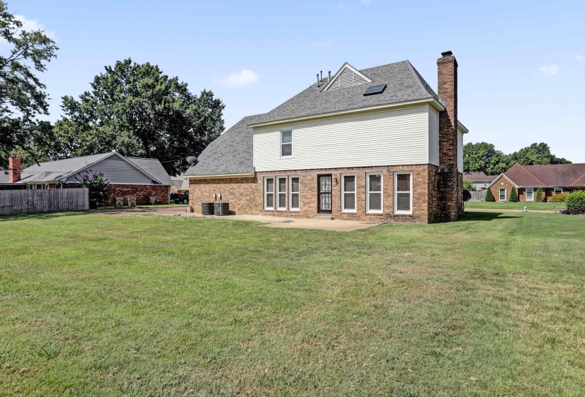 3948 FERN VALLEY DR, Memphis, Tennessee 38125, 4 Bedroom Bedrooms, 8 Room Rooms,2.1 BathroomBathrooms,Residential,For Sale,FERN VALLEY,0,10228663