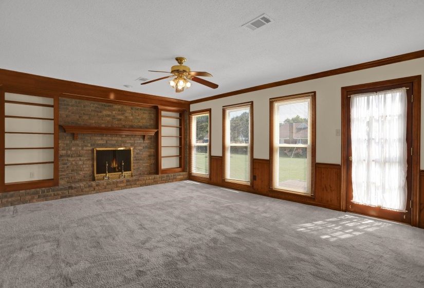 3948 FERN VALLEY DR, Memphis, Tennessee 38125, 4 Bedroom Bedrooms, 8 Room Rooms,2.1 BathroomBathrooms,Residential,For Sale,FERN VALLEY,0,10228663