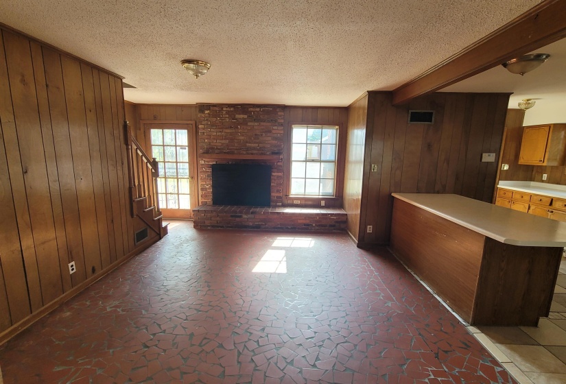 3464 STONE ST, Memphis, Tennessee 38118, 4 Bedroom Bedrooms, 8 Room Rooms,2 BathroomBathrooms,Residential,For Sale,STONE,0,10228664
