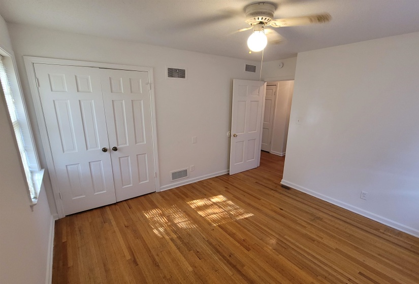 3464 STONE ST, Memphis, Tennessee 38118, 4 Bedroom Bedrooms, 8 Room Rooms,2 BathroomBathrooms,Residential,For Sale,STONE,0,10228664