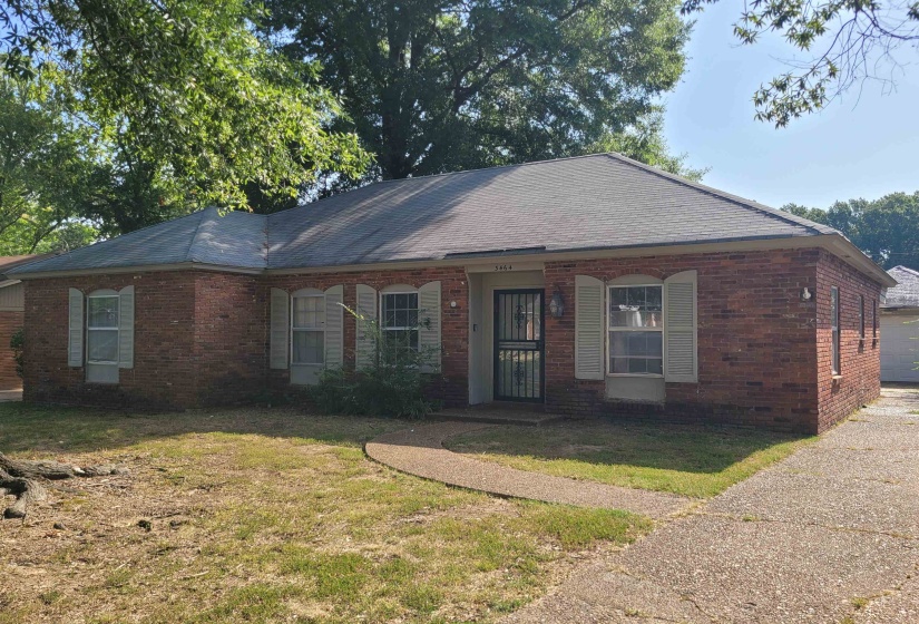 3464 STONE ST, Memphis, Tennessee 38118, 4 Bedroom Bedrooms, 8 Room Rooms,2 BathroomBathrooms,Residential,For Sale,STONE,0,10228664