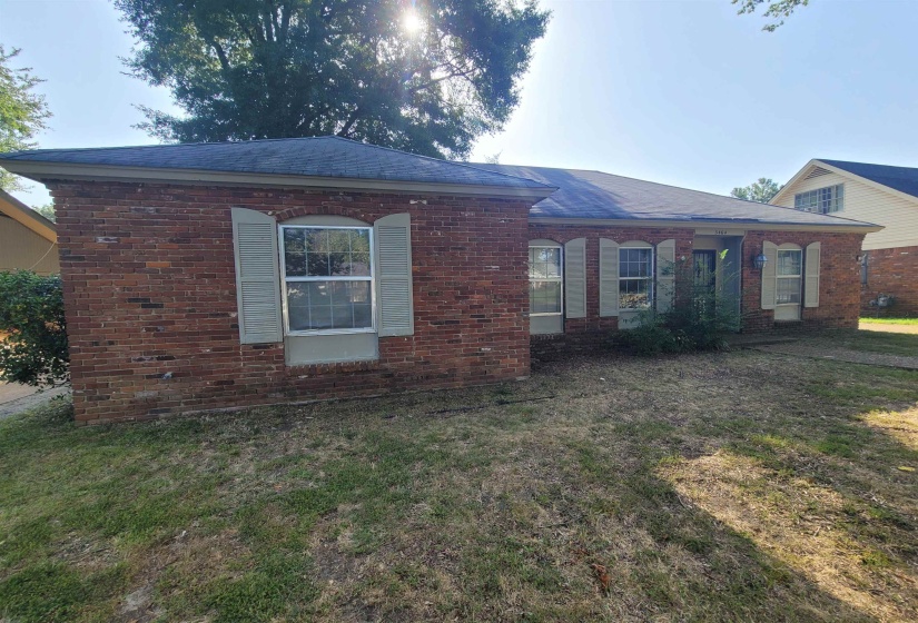 3464 STONE ST, Memphis, Tennessee 38118, 4 Bedroom Bedrooms, 8 Room Rooms,2 BathroomBathrooms,Residential,For Sale,STONE,0,10228664