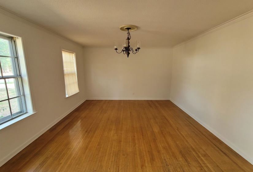 3464 STONE ST, Memphis, Tennessee 38118, 4 Bedroom Bedrooms, 8 Room Rooms,2 BathroomBathrooms,Residential,For Sale,STONE,0,10228664