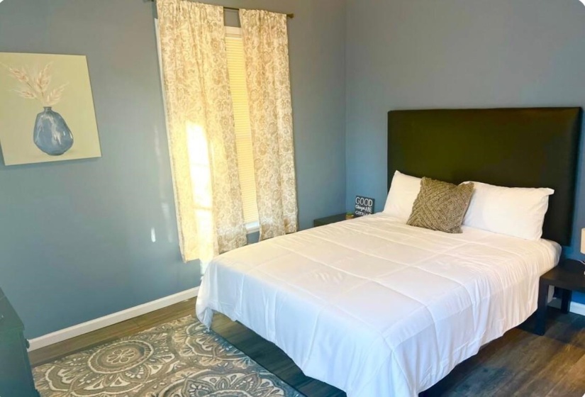 269 LOONEY ST, Memphis, Tennessee 38107, 2 Bedroom Bedrooms, 2 Room Rooms,2 BathroomBathrooms,Rental Properties,For Sale,LOONEY,0,10228718